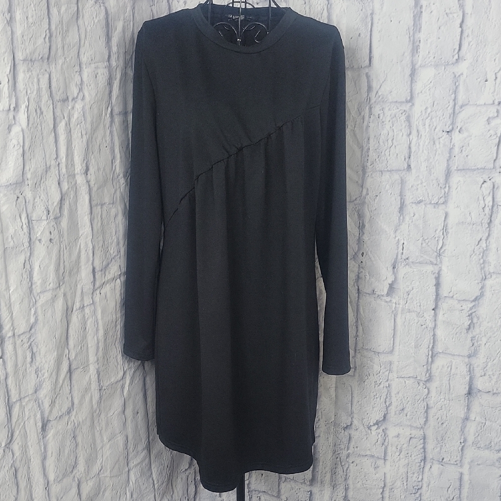Pretty Garden Black Long Sleeves Flowy Mini Dress Medium NWT